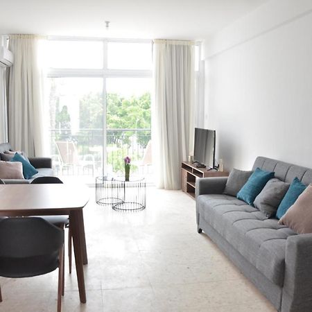 Almyria Apartments - By Imh Travel & Tours Paphos Ngoại thất bức ảnh