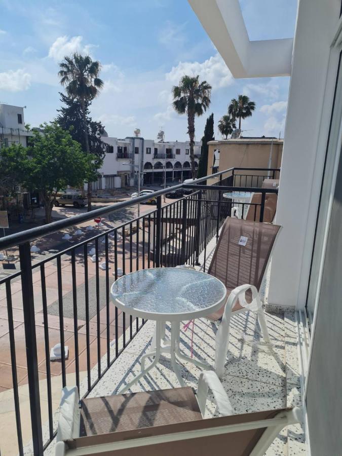 Almyria Apartments - By Imh Travel & Tours Paphos Ngoại thất bức ảnh