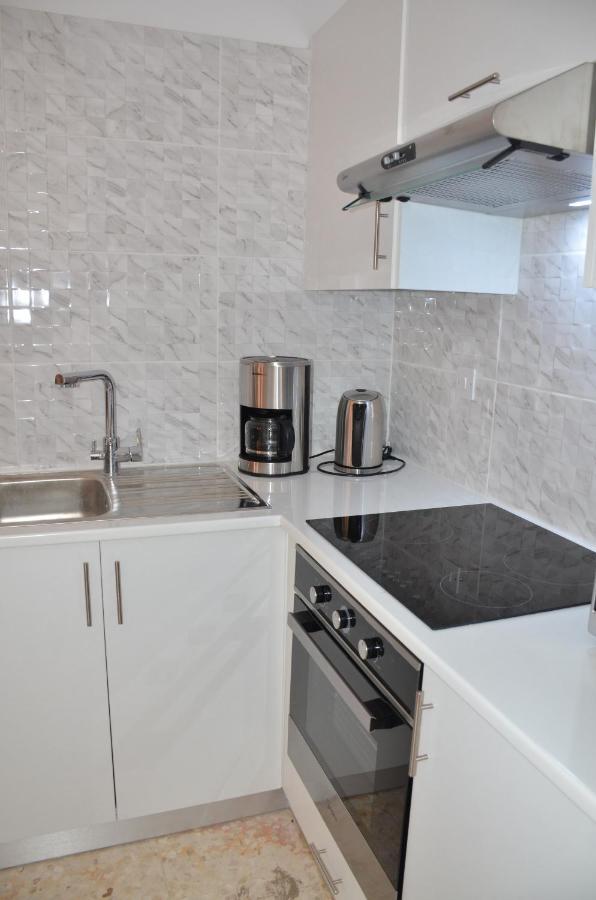 Almyria Apartments - By Imh Travel & Tours Paphos Ngoại thất bức ảnh
