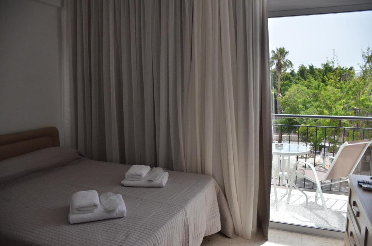Almyria Apartments - By Imh Travel & Tours Paphos Ngoại thất bức ảnh